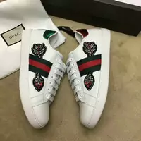 baskets paire de chaussures gucci femmes cupid  arrow